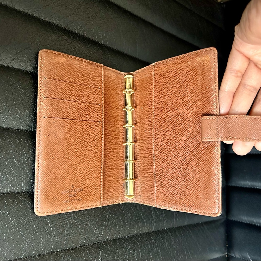 Louis Vuitton Monogram Agenda - Picture 7 of 13